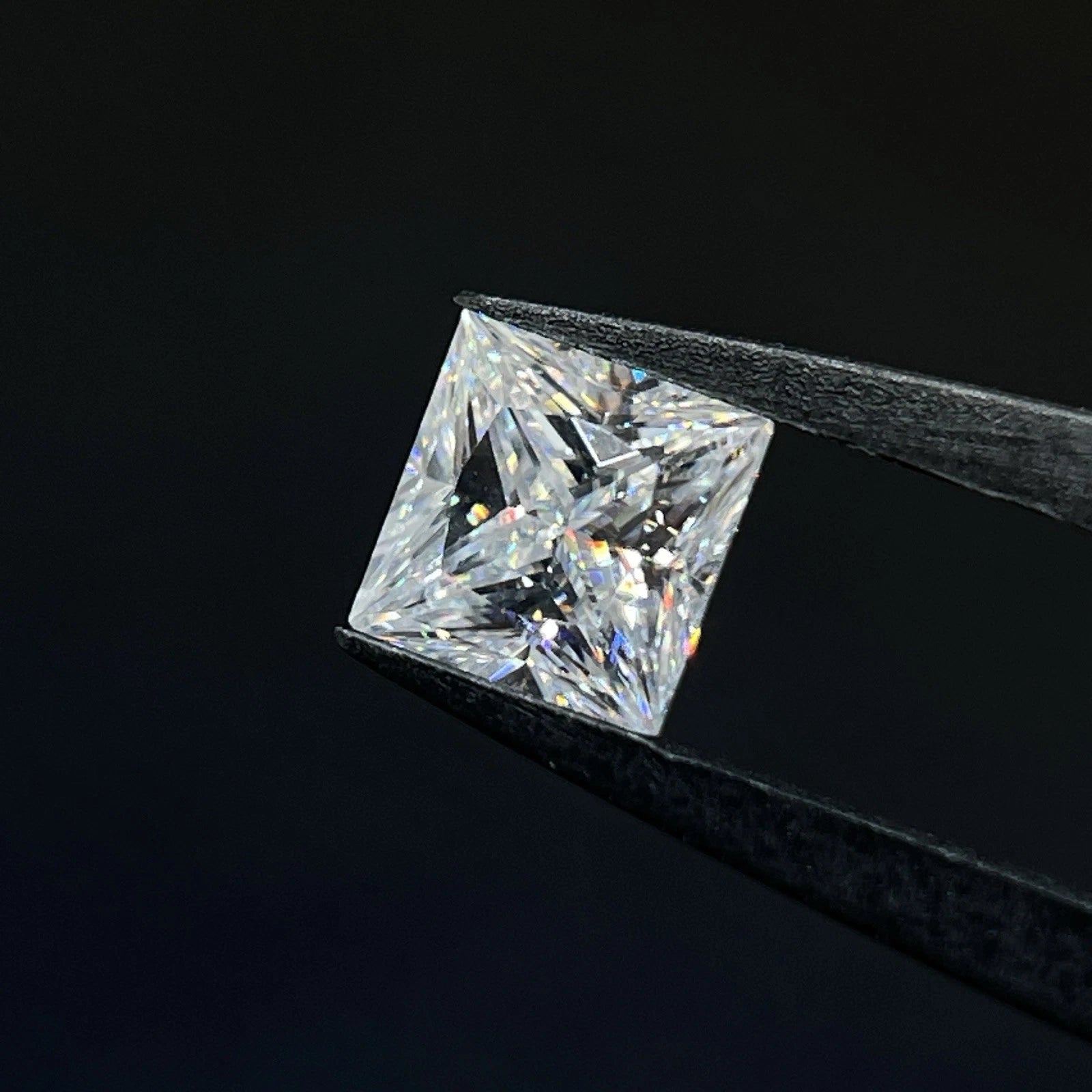 1 Carat Princess Cut VVS1 D Moissanite Space Diamond | 5.5 x 5.5 mm | + GRA Report & Warranty | GemDrop® Verified