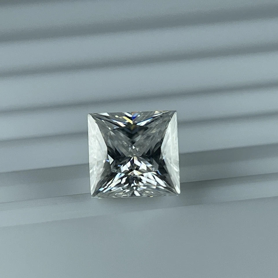 1 Carat Princess Cut VVS1 D Moissanite Space Diamond | 5.5 x 5.5 mm | + GRA Report & Warranty | GemDrop® Verified