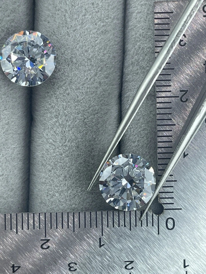 4 Carat Round Brilliant VVS1 D Moissanite Space Diamond | 10mm | GemDrop® Verified