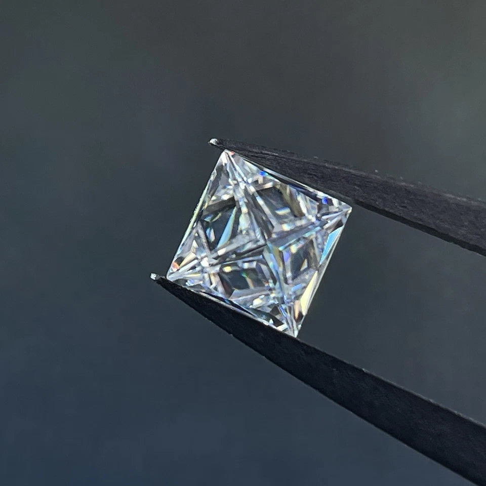 1 Carat Princess Cut VVS1 D Moissanite Space Diamond | 5.5 x 5.5 mm | + GRA Report & Warranty | GemDrop® Verified