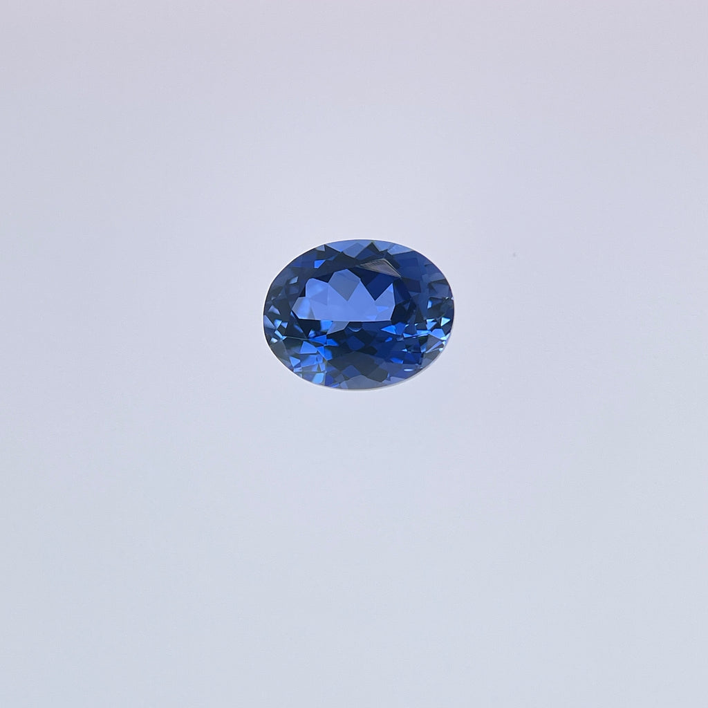 ~6.5 ct Cornflower Blue Sapphire | Oval Cut | 10 × 12 mm | Gemdrop® Verified