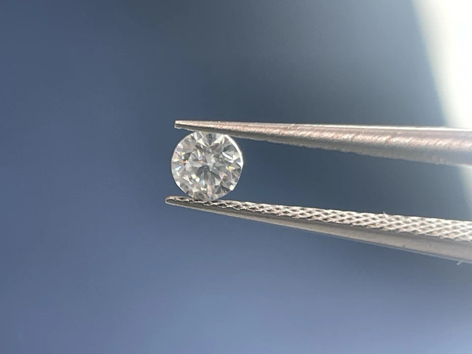 1 Carat Round Brilliant VVS1 D Moissanite Space Diamond | 6.5mm | + GRA Report & Warranty | GemDrop® Verified