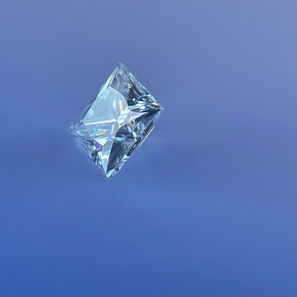 1 Carat Princess Cut VVS1 D Moissanite Space Diamond | 5.5 x 5.5 mm | + GRA Report & Warranty | GemDrop® Verified