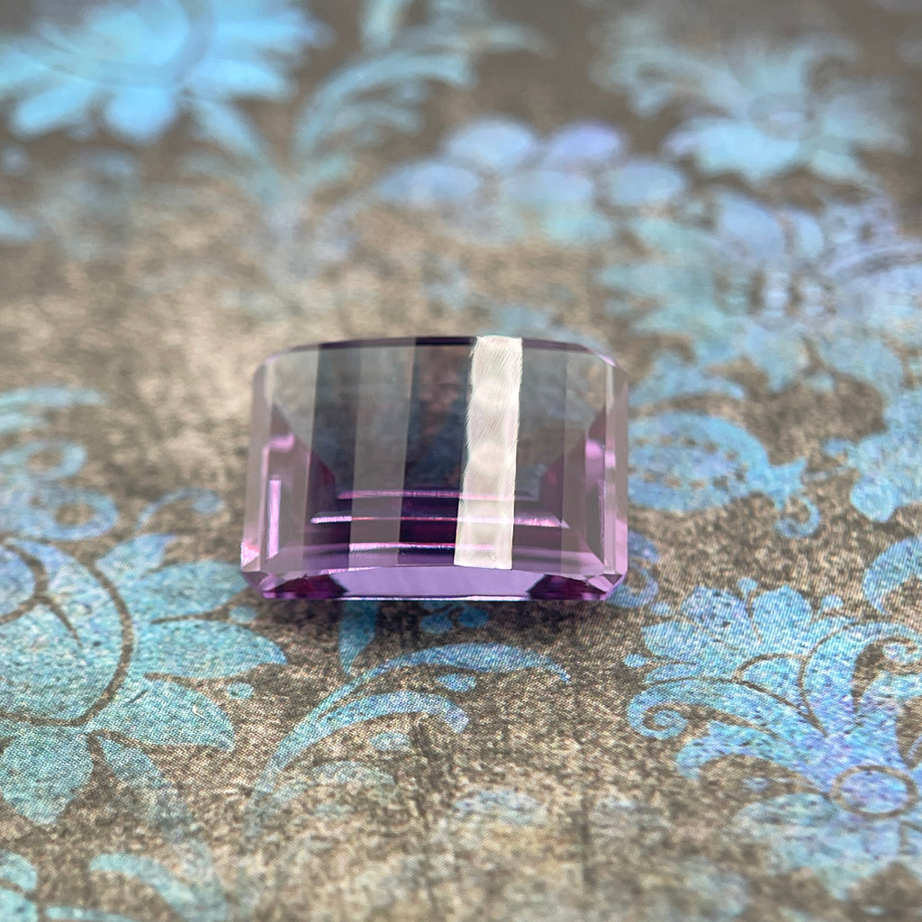 20.175ct Purple–Green Colour Change Corundum Alexandrite | Pixel Cut | 13x18 mm | Gemdrop® Verified