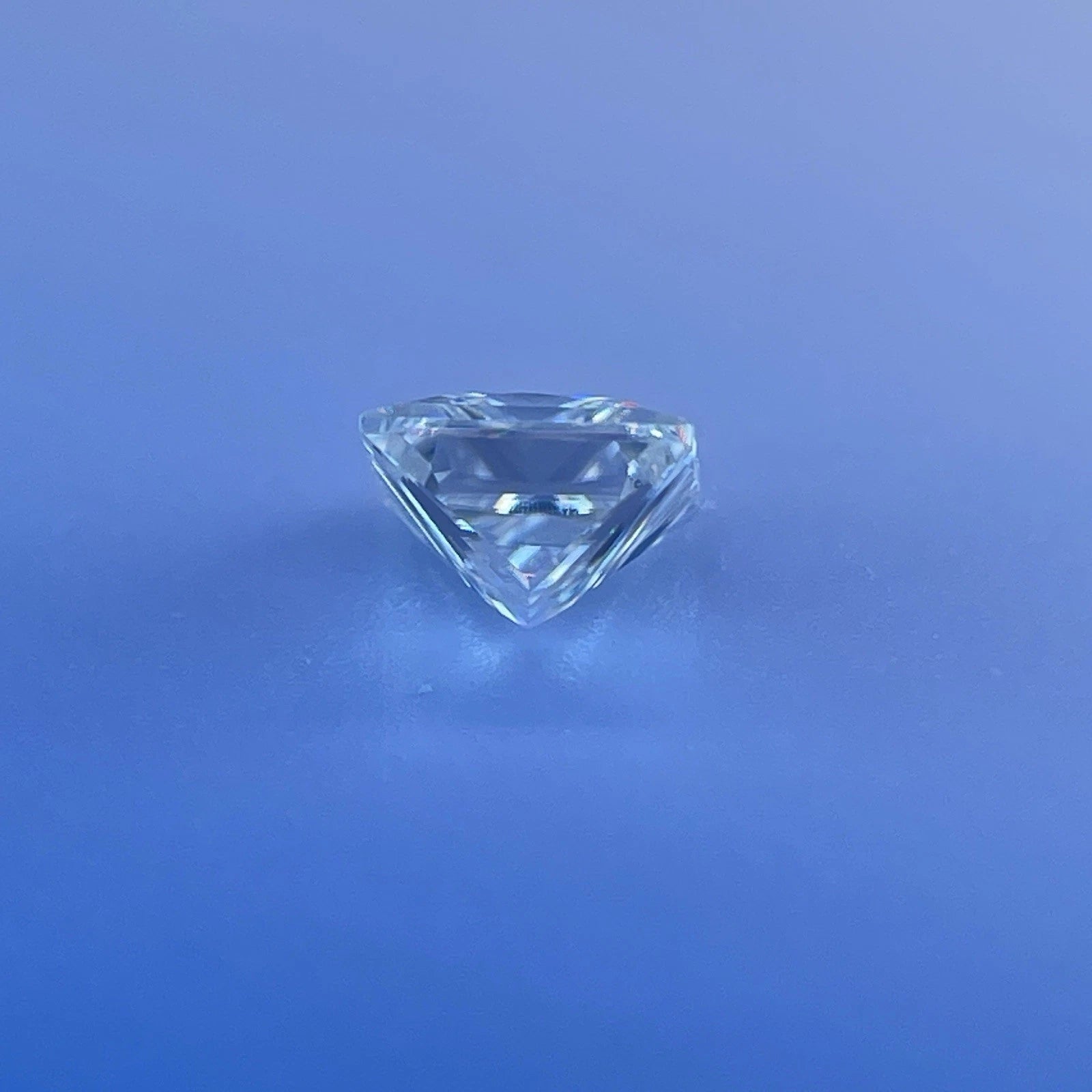 1 Carat Princess Cut VVS1 D Moissanite Space Diamond | 5.5 x 5.5 mm | + GRA Report & Warranty | GemDrop® Verified
