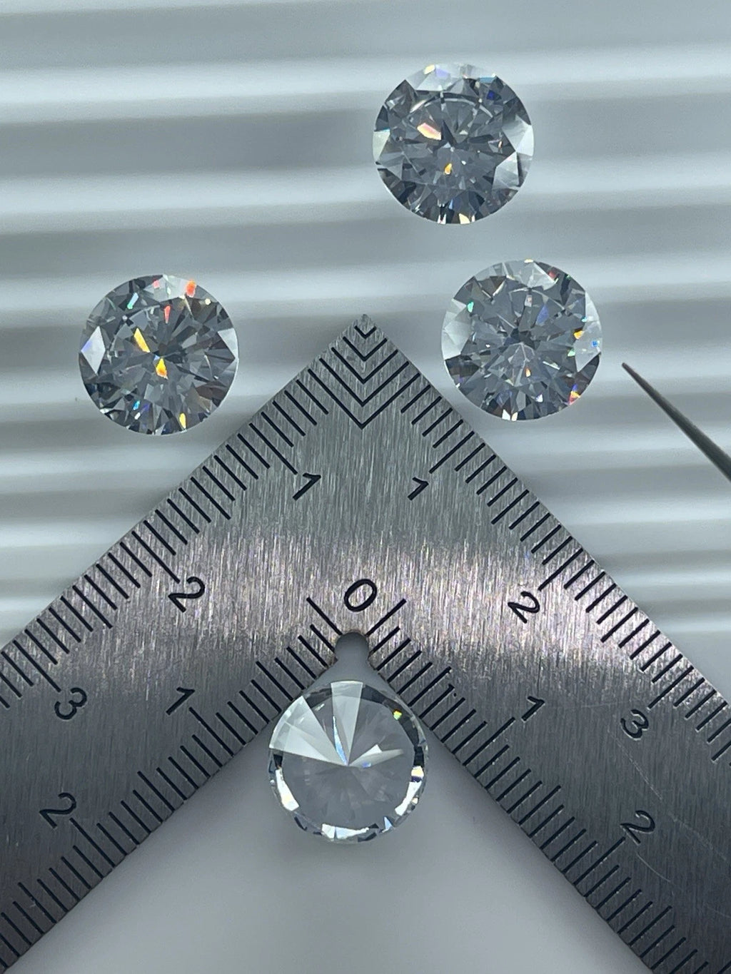 4 Carat Round Brilliant VVS1 D Moissanite Space Diamond | 10mm | GemDrop® Verified