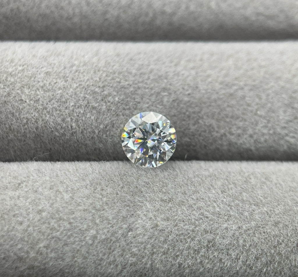 1 Carat Round Brilliant VVS1 D Moissanite Space Diamond | 6.5mm | + GRA Report & Warranty | GemDrop® Verified