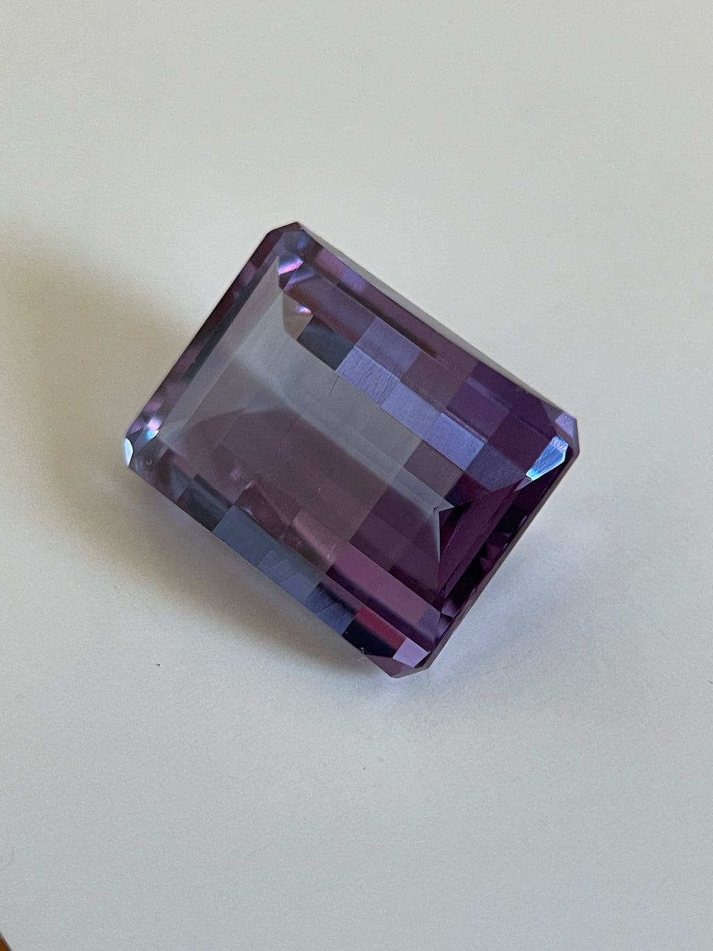 20.175ct Purple–Green Colour Change Corundum Alexandrite | Pixel Cut | 13x18 mm | Gemdrop® Verified