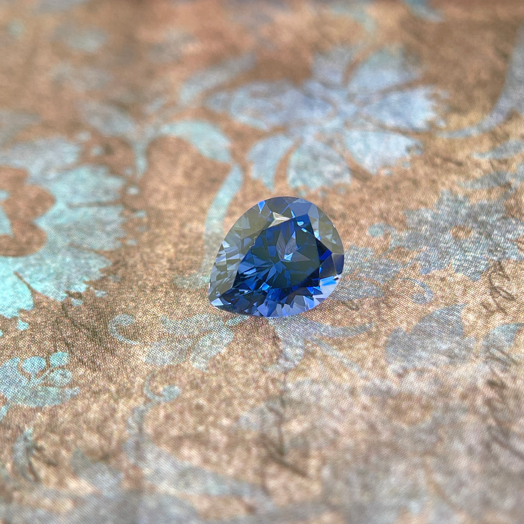 ~2.9ct Cornflower Blue Sapphire | Drop Pear Cut | 8 × 10 mm | Gemdrop® Verified