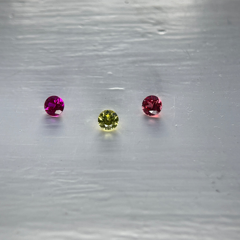 4 mm Ruby Red, Padparadscha & Canary Yellow Sapphire & Ruby | Round Brilliant Cut | ~0.3 ct | Gemdrop® Verified
