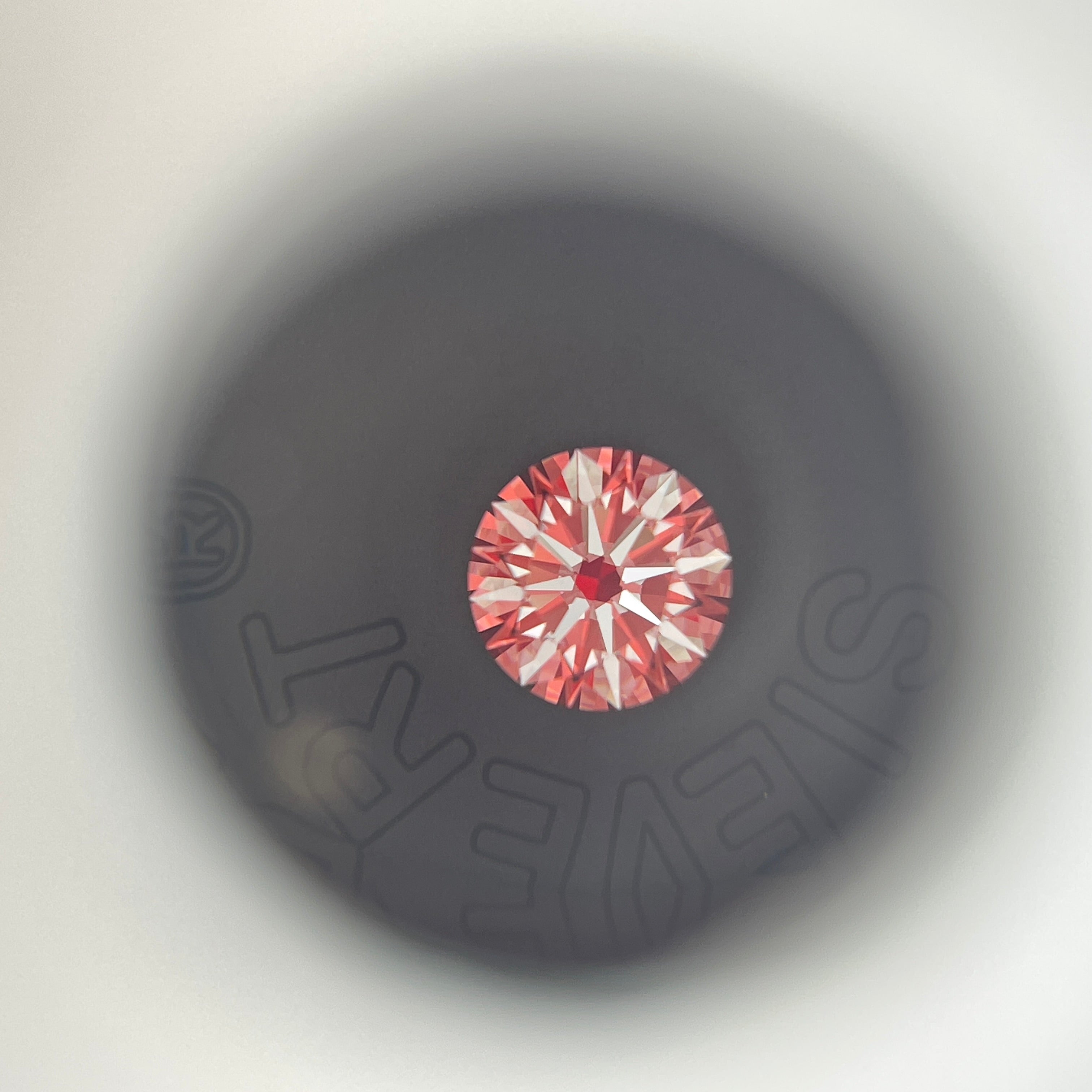 1ct VVS1 D HPHT Lab Diamond | Round Brilliant Cut | VG Cut, 2EX | Gemdrop® Verified