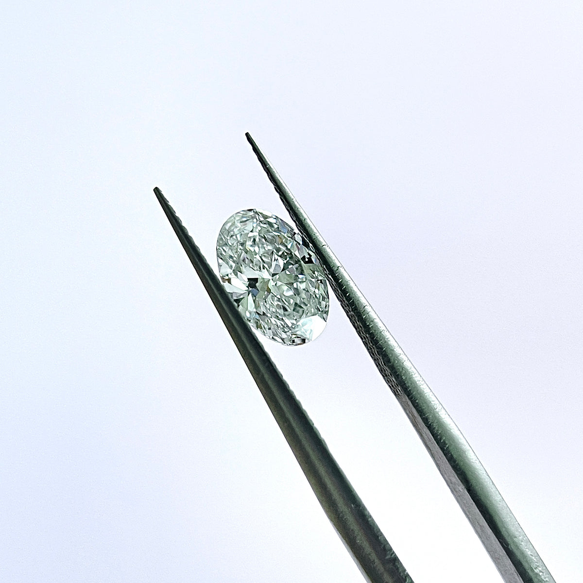 1ct Oval Cut  | VS1 D HPHT Lab Diamond | IGI  Report | Excellent Polish & Excellent Symmetry | Gemdrop® Verified