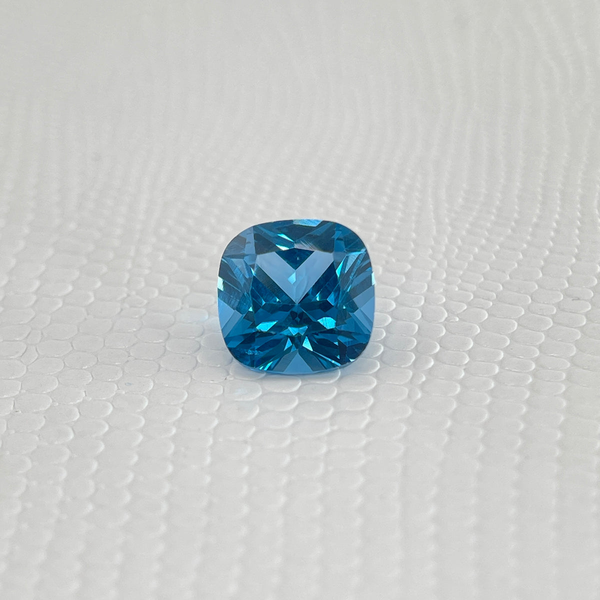 London Blue Spinel | Cushion Cut | 8 x 8 mm & 10 x 10 mm | Gemdrop® Verified
