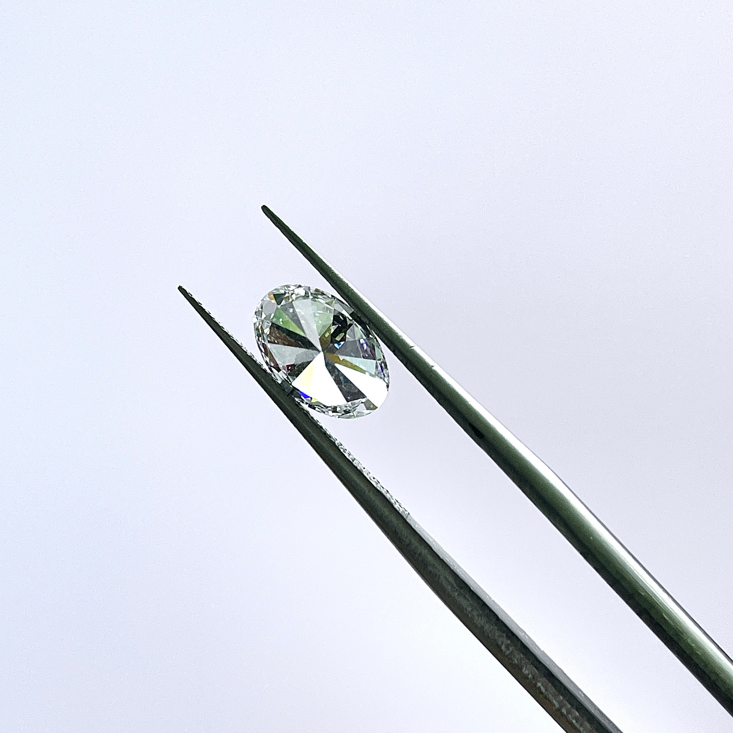 1ct Oval Cut  | VS1 D HPHT Lab Diamond | IGI  Report | Excellent Polish & Excellent Symmetry | Gemdrop® Verified