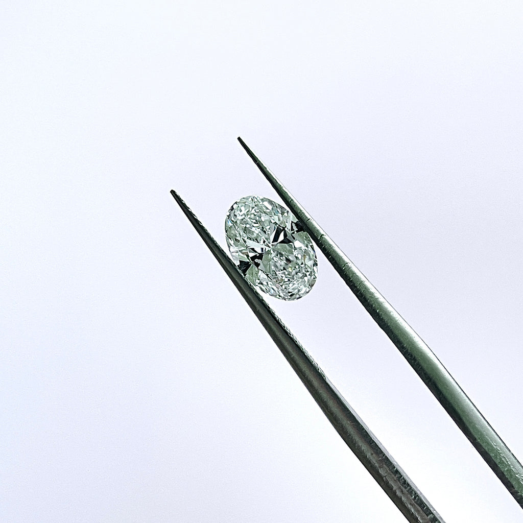 1ct Oval Cut  | VS1 D HPHT Lab Diamond | IGI  Report | Excellent Polish & Excellent Symmetry | Gemdrop® Verified