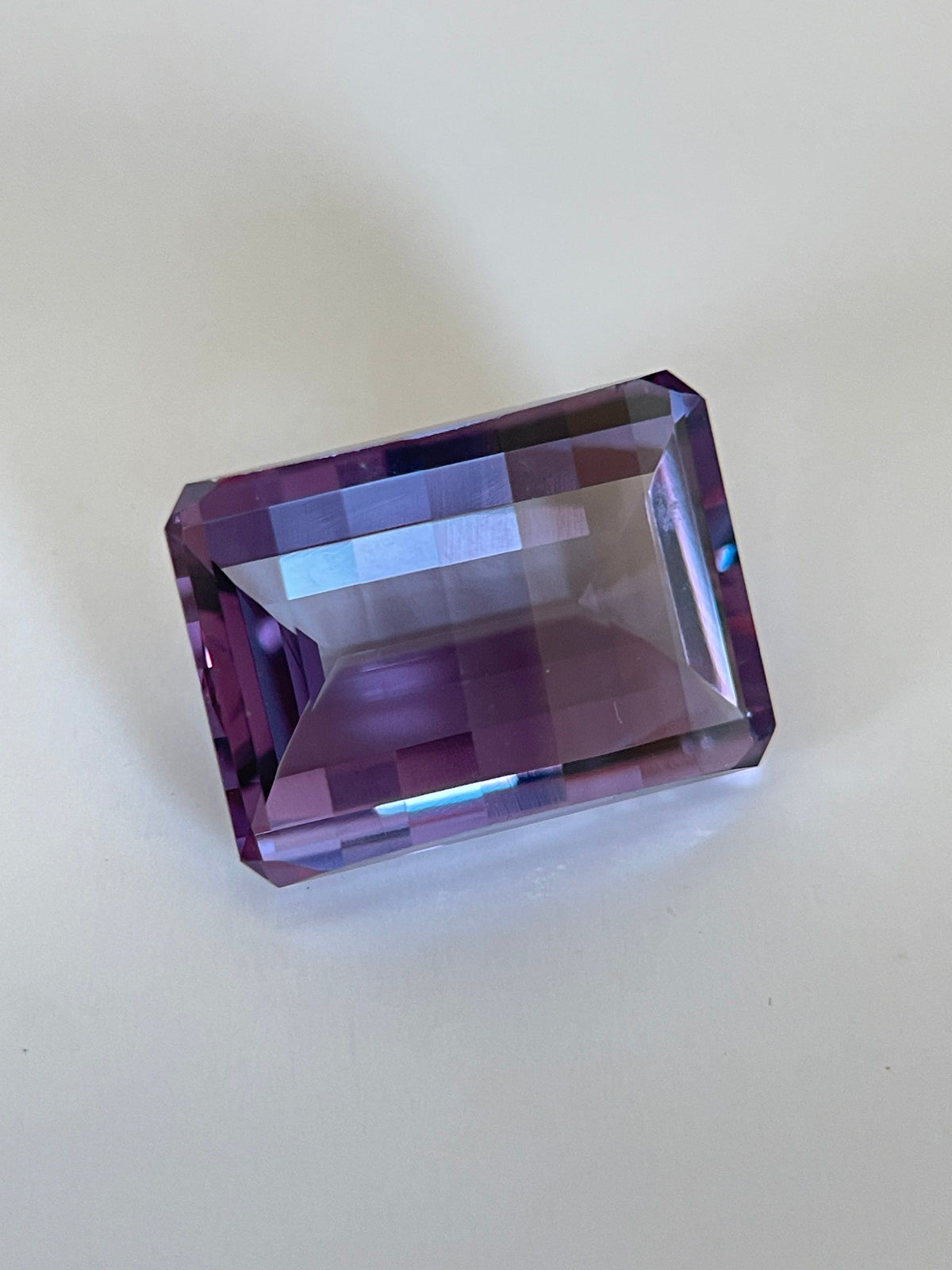 20.175ct Purple–Green Colour Change Corundum Alexandrite | Pixel Cut | 13x18 mm | Gemdrop® Verified