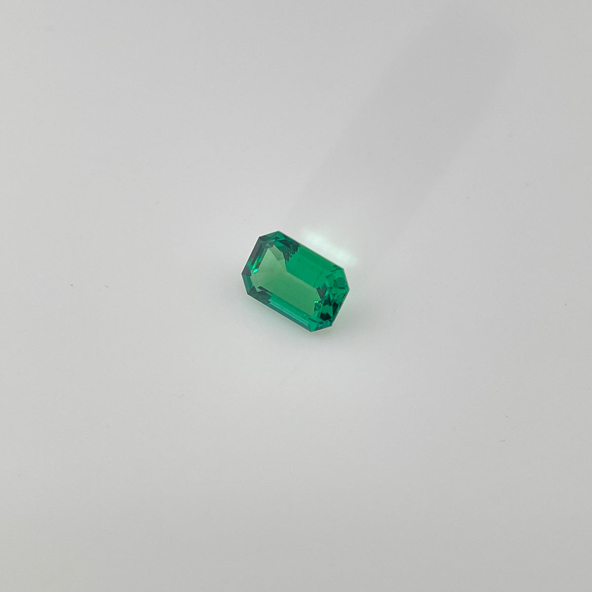 Zambia Green Hydrothermal Emerald [Beryl] | Emerald Cut | 4x6 mm | Gemdrop® Verified