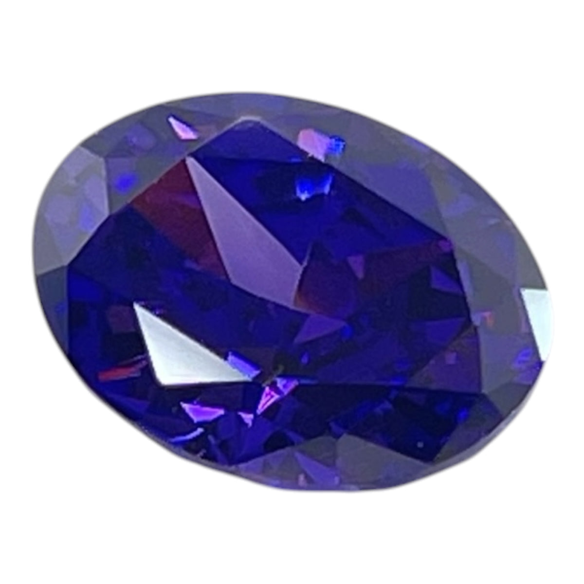 Ice Cut Oval Cubic Zirconia – Purple Haze 6x8 mm ~2.6ct