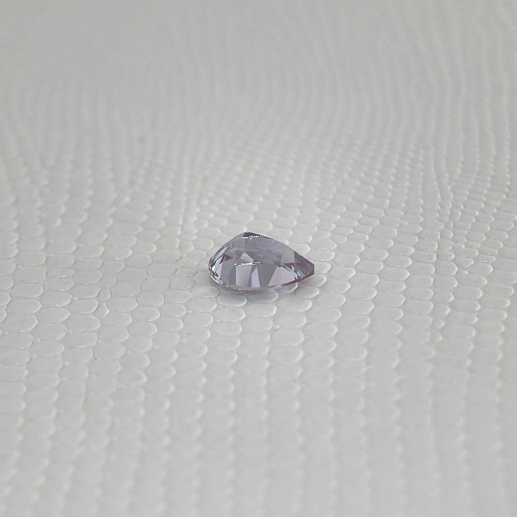 ~1.3 ct Purple–Green Colour Change Alexandrite [chrysoberyl] | Drop Cut | 6x8 mm | Gemdrop® Verified
