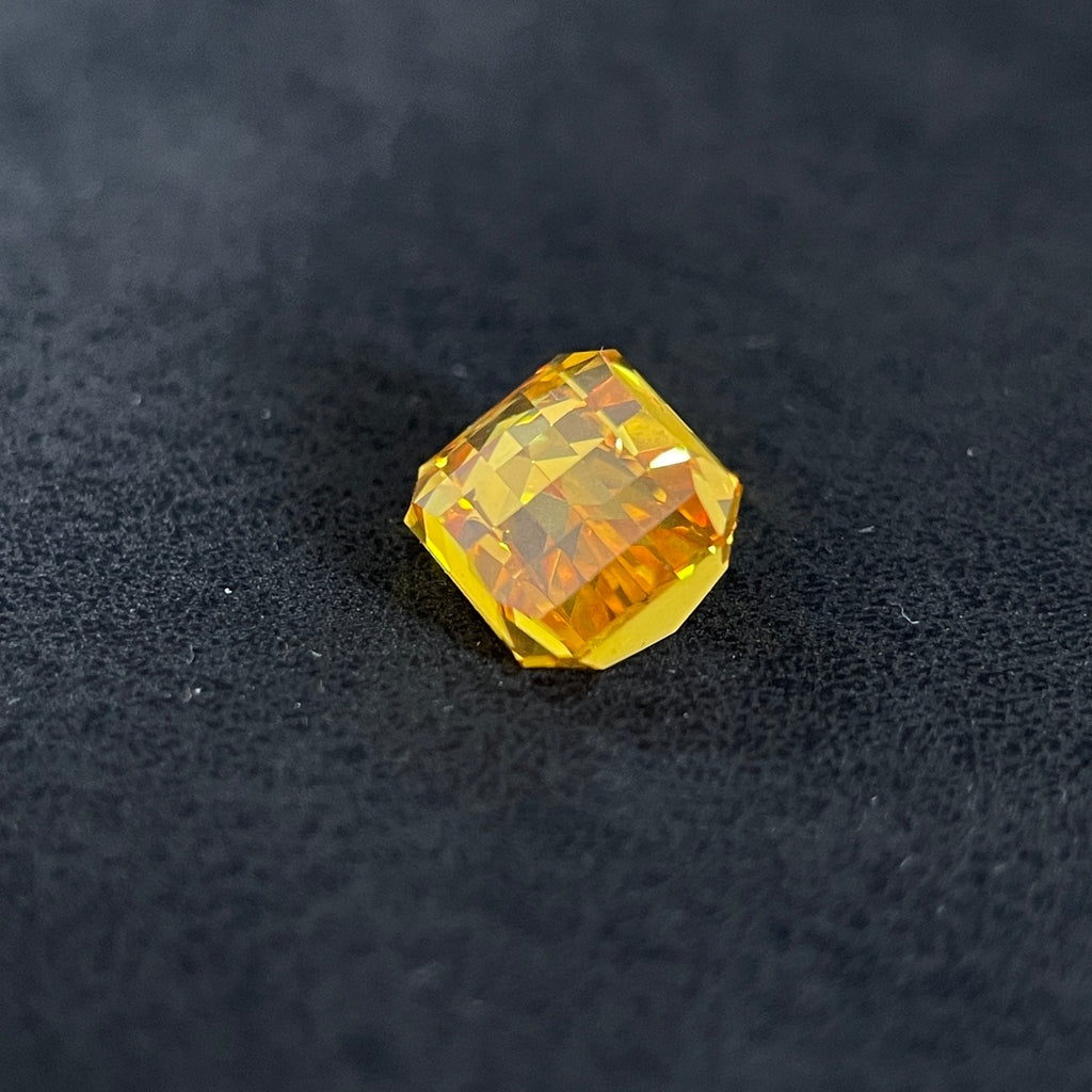 ~6.870ct Honey Yellow Sapphire | PIXEL Cut | 8 × 10 mm | Gemdrop® Verified