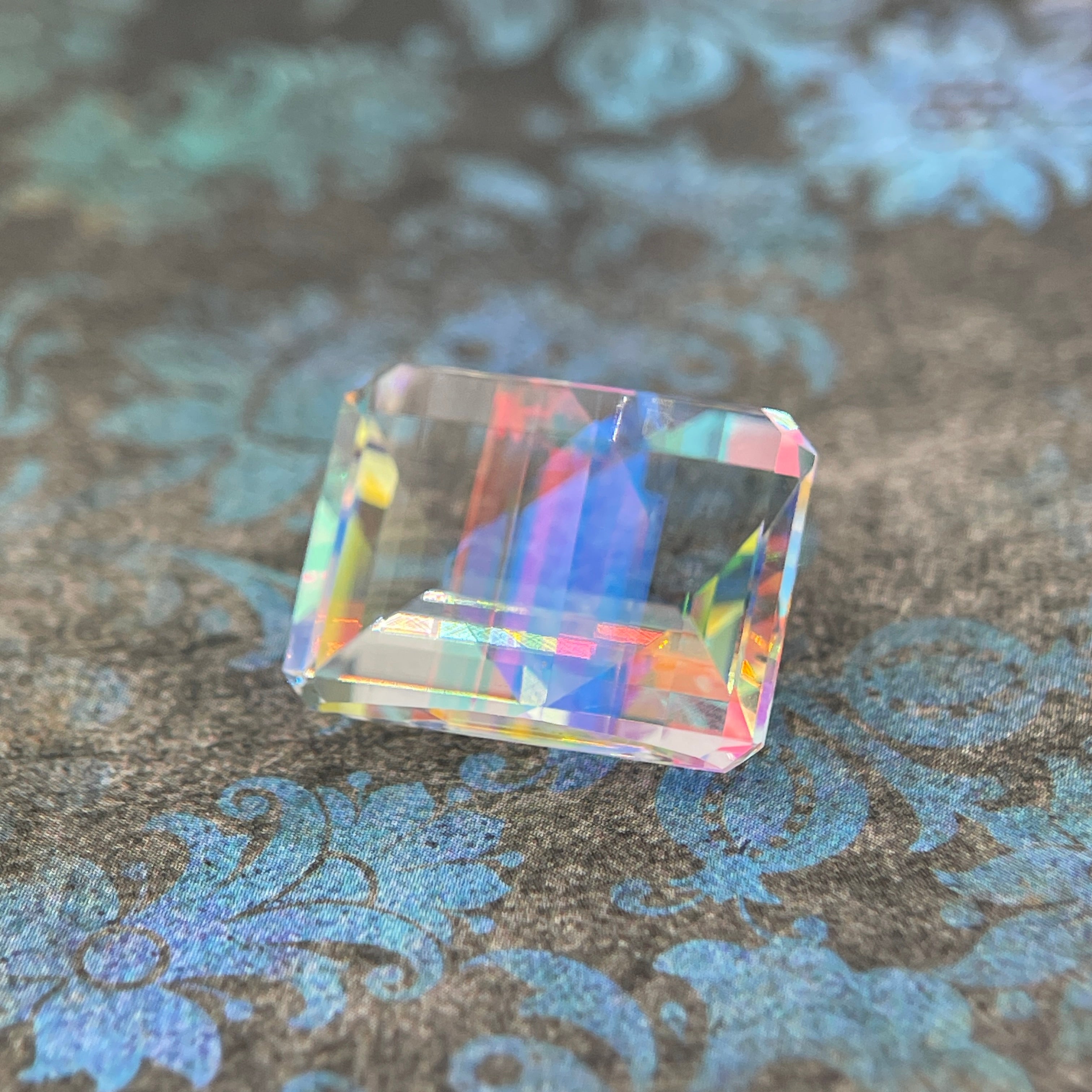 20.025ct Mystic Quartz | Pixel Cut | 15x20 mm | Gemdrop® Verified