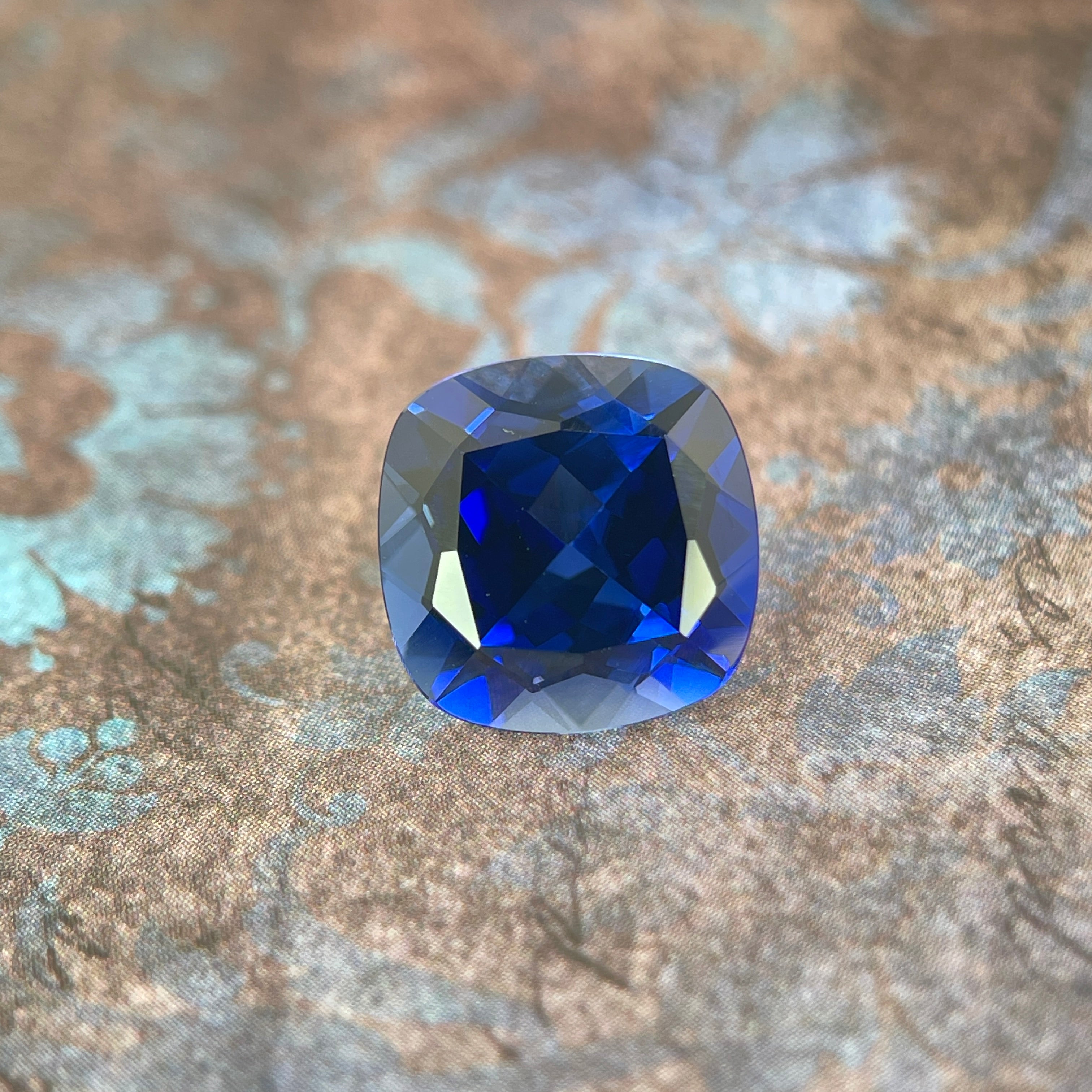 ~9ct Cornflower Blue Sapphire | Cushion Cut | 12 × 12 mm | Gemdrop® Verified