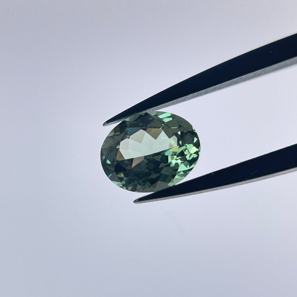 ~2.8ct Oval Cut Spinel 8x10 mm | Dark Green | Gemdrop® Verified