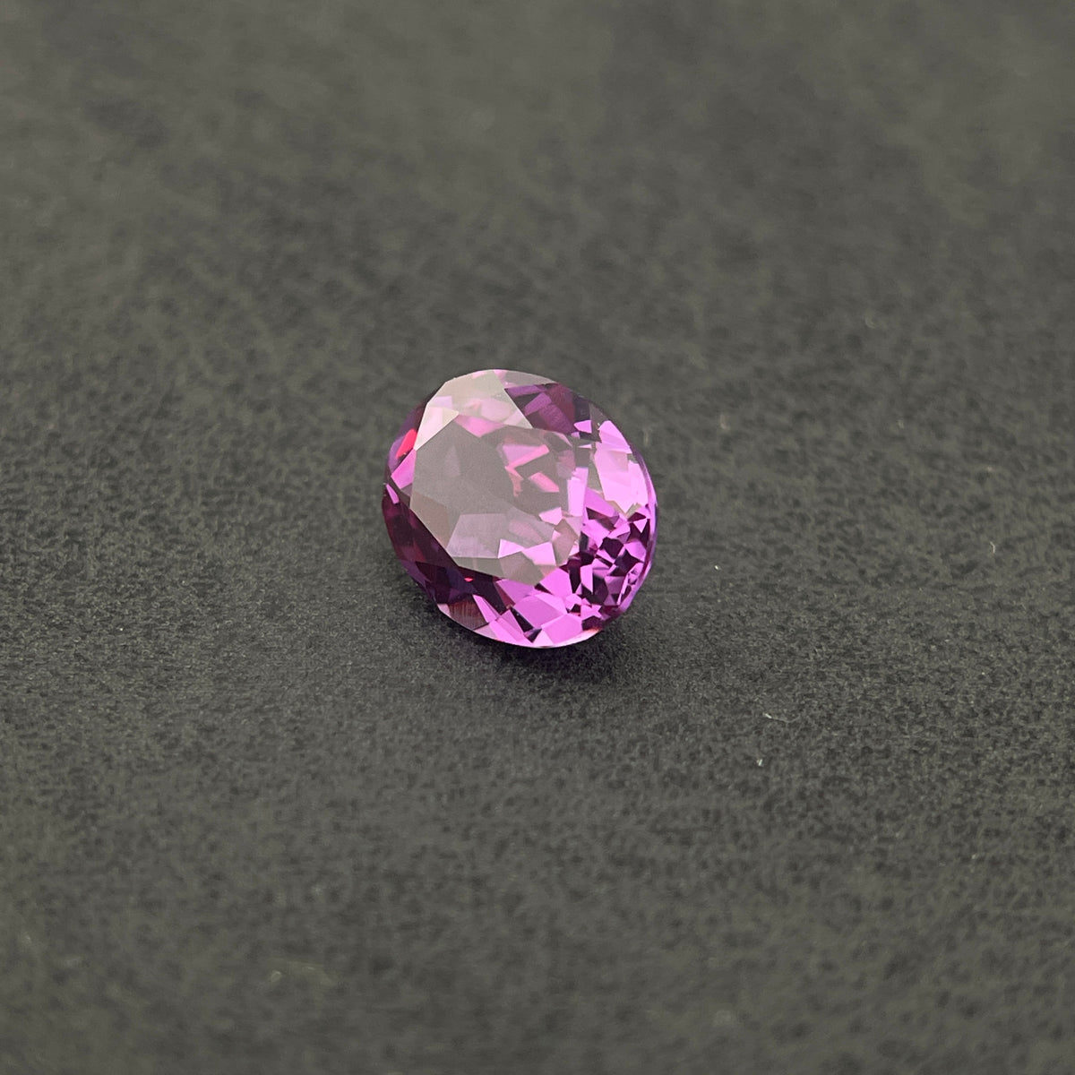 ~3.5ct Purple–Red-Blue Colour Change Corundum Alexandrite | Oval Cut | 8 × 10 mm | Gemdrop® Verified
