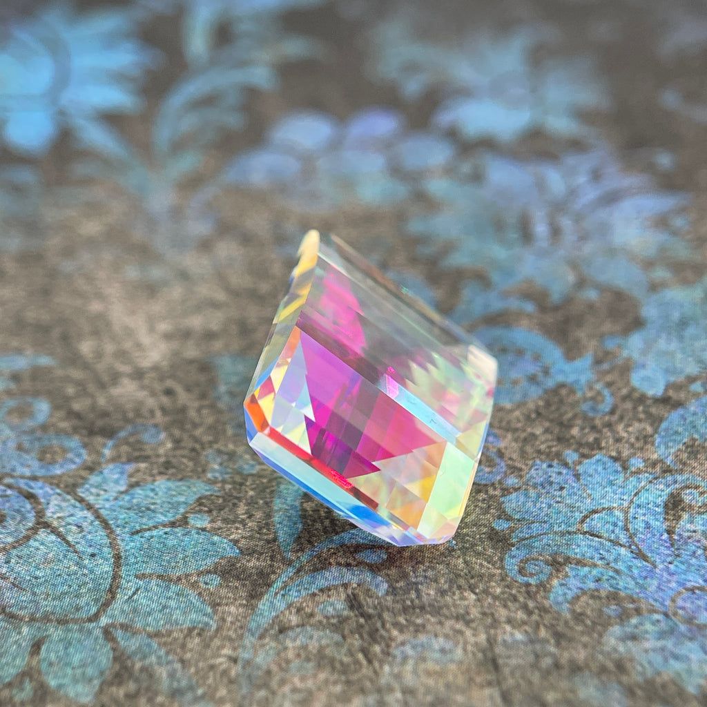 20.025ct Mystic Quartz | Pixel Cut | 15x20 mm | Gemdrop® Verified