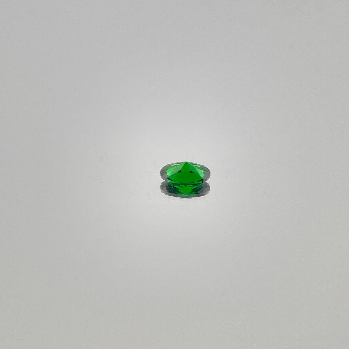 Dark Green Cubic Zirconia – Oval Cut