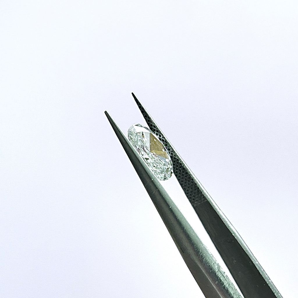 1ct Oval Cut  | VS1 D HPHT Lab Diamond | IGI  Report | Excellent Polish & Excellent Symmetry | Gemdrop® Verified