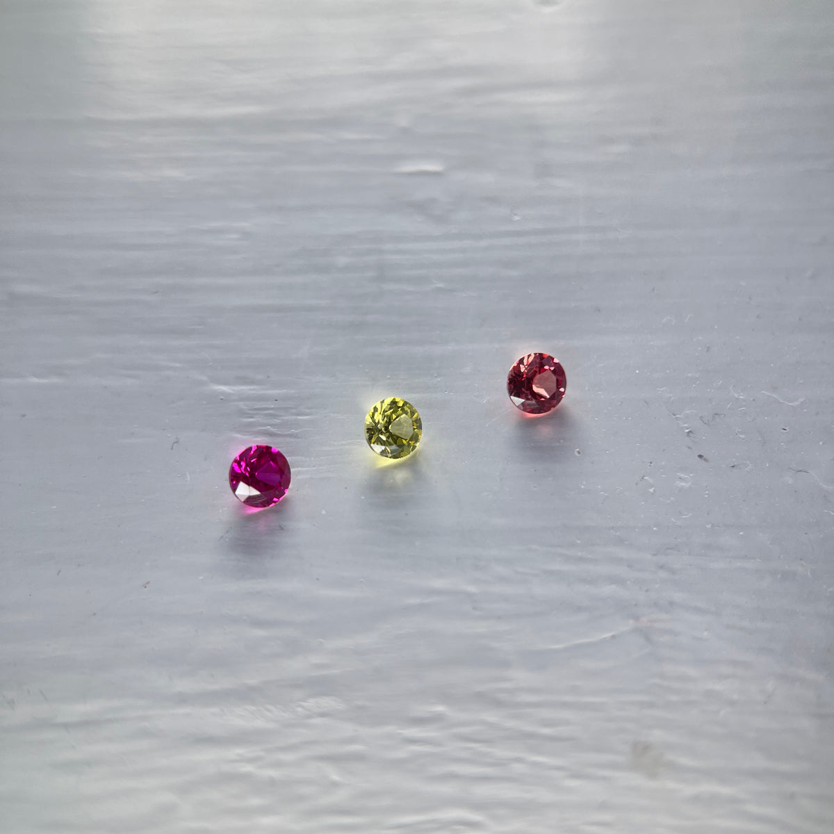 4 mm Ruby Red, Padparadscha & Canary Yellow Sapphire & Ruby | Round Brilliant Cut | ~0.3 ct | Gemdrop® Verified