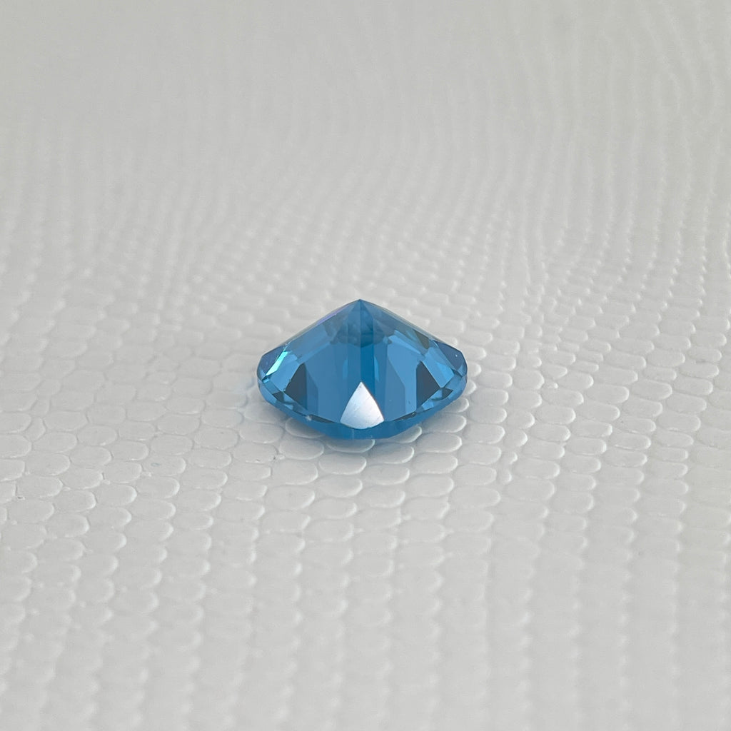 Spinelle bleu de Londres ~2,2 ct | Taille coussin | 8 × 8 mm | Vérifié Gemdrop®