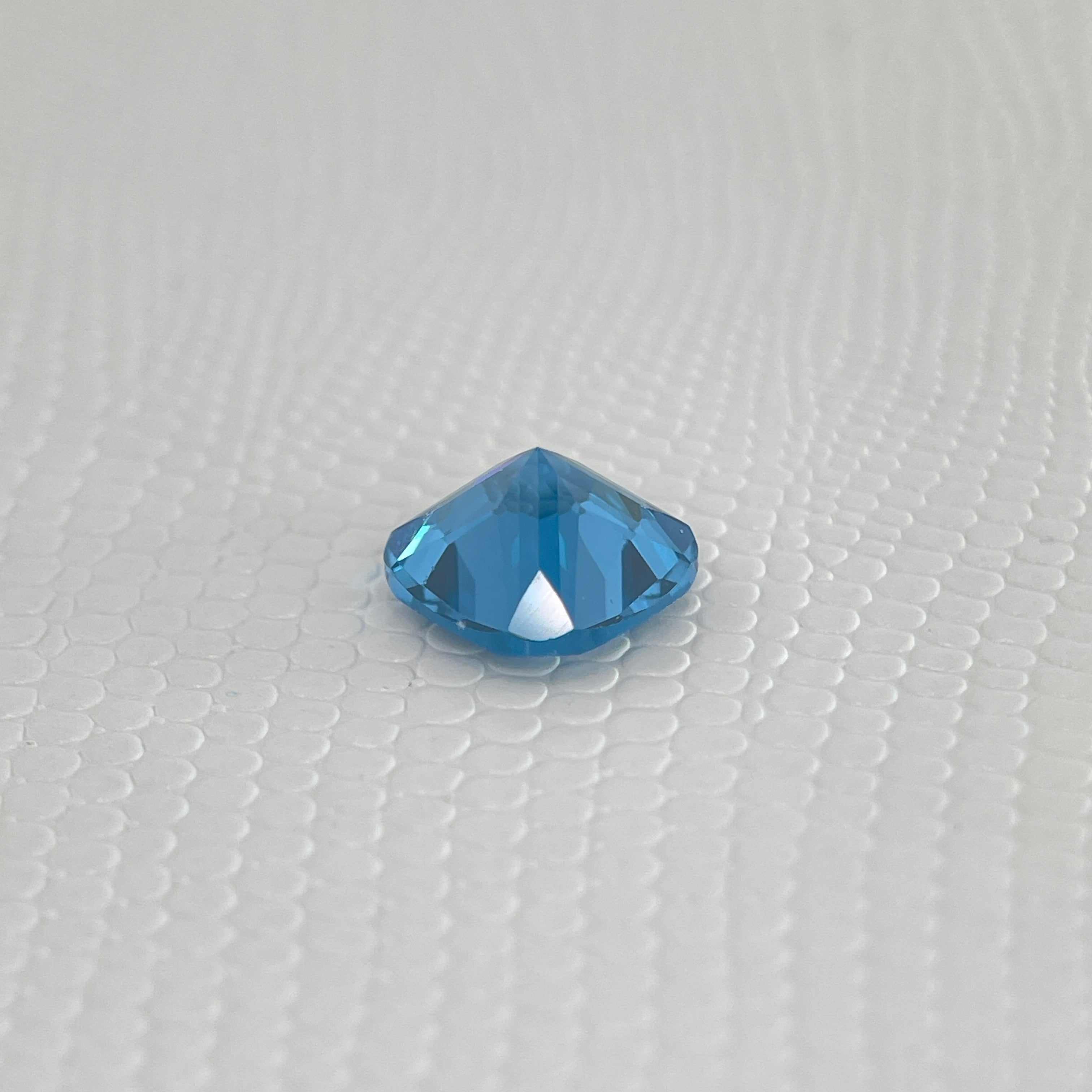 London Blue Spinel | Cushion Cut | 8 x 8 mm & 10 x 10 mm | Gemdrop® Verified