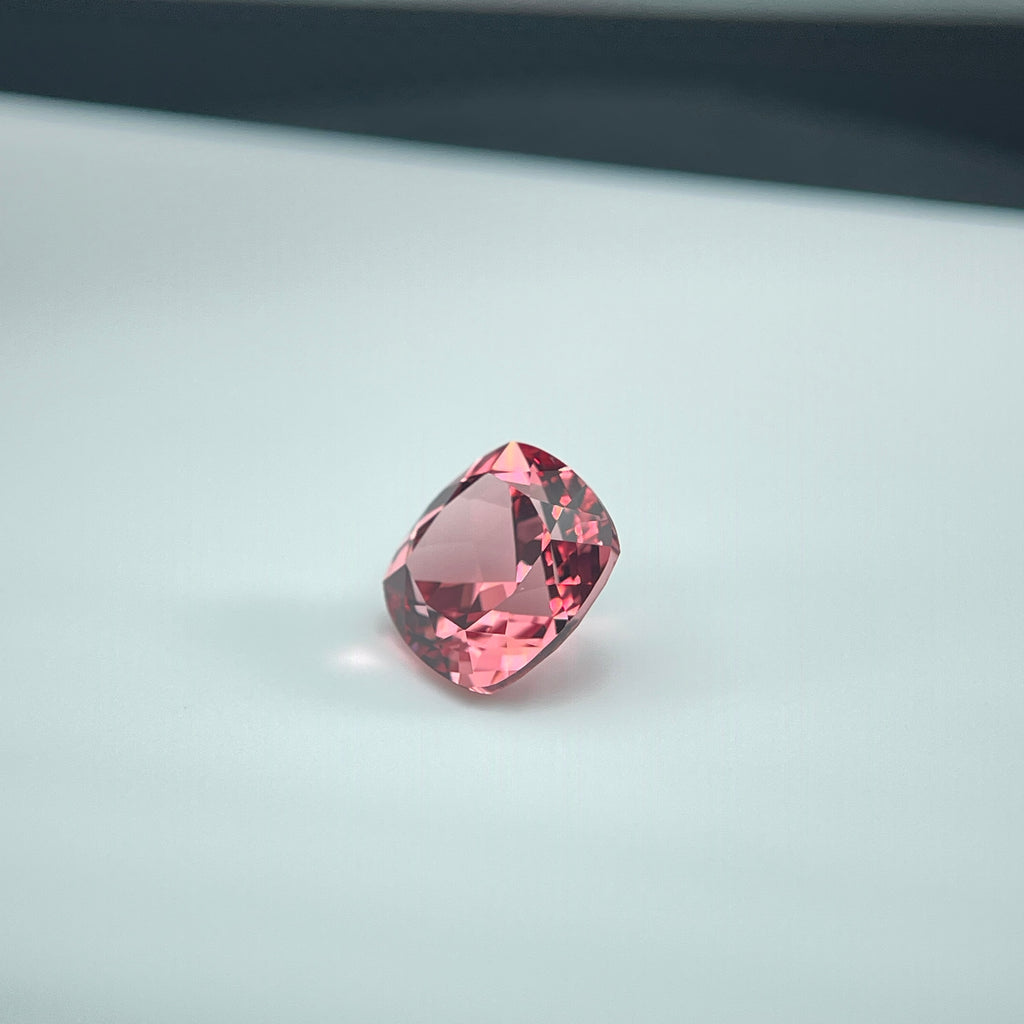 ~5.74ct Padparadscha Czochralski Sapphire | Cushion Cut | 10 × 10 mm | Gemdrop® Verified
