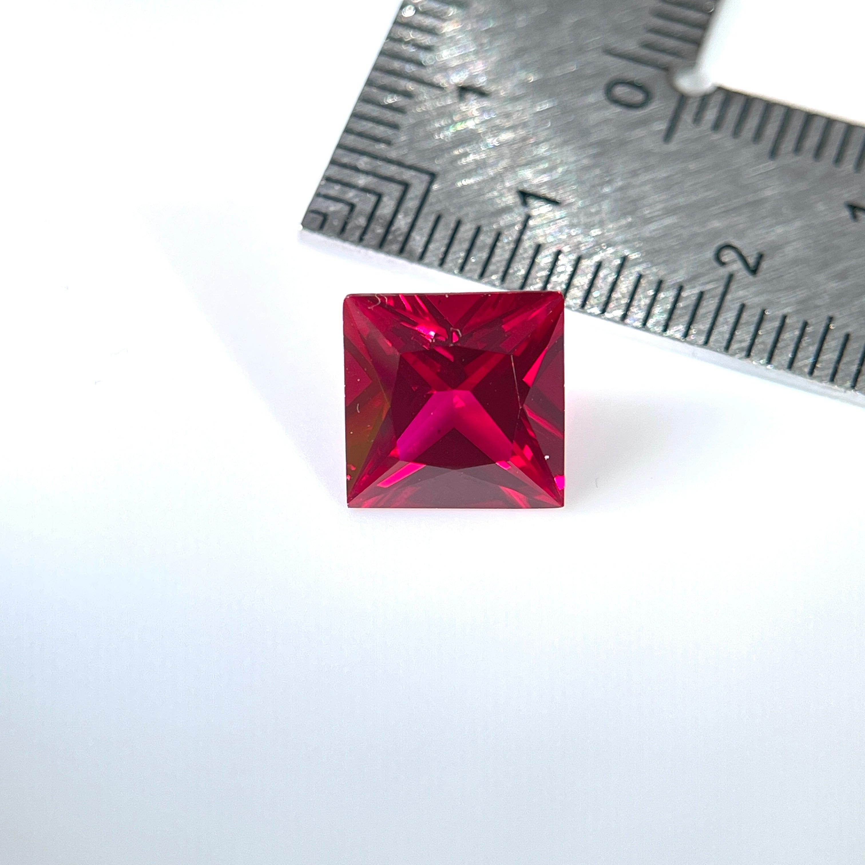 ~5.6ct Ruby | Princess Cut | 10 × 10 mm | Gemdrop® Verified