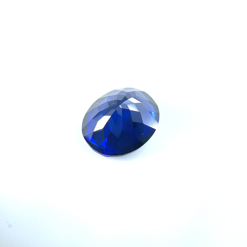 Saphir bleu pervenche ~6 carats | Taille ovale | 10 × 12 mm | Vérifié Gemdrop®