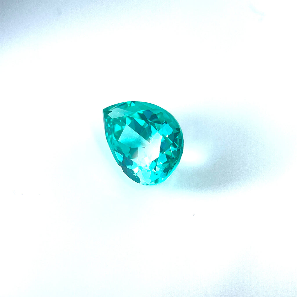 Saphir Paraïba ~12 carats | Taille poire | 11 × 16 mm | Gemdrop® Vérifié