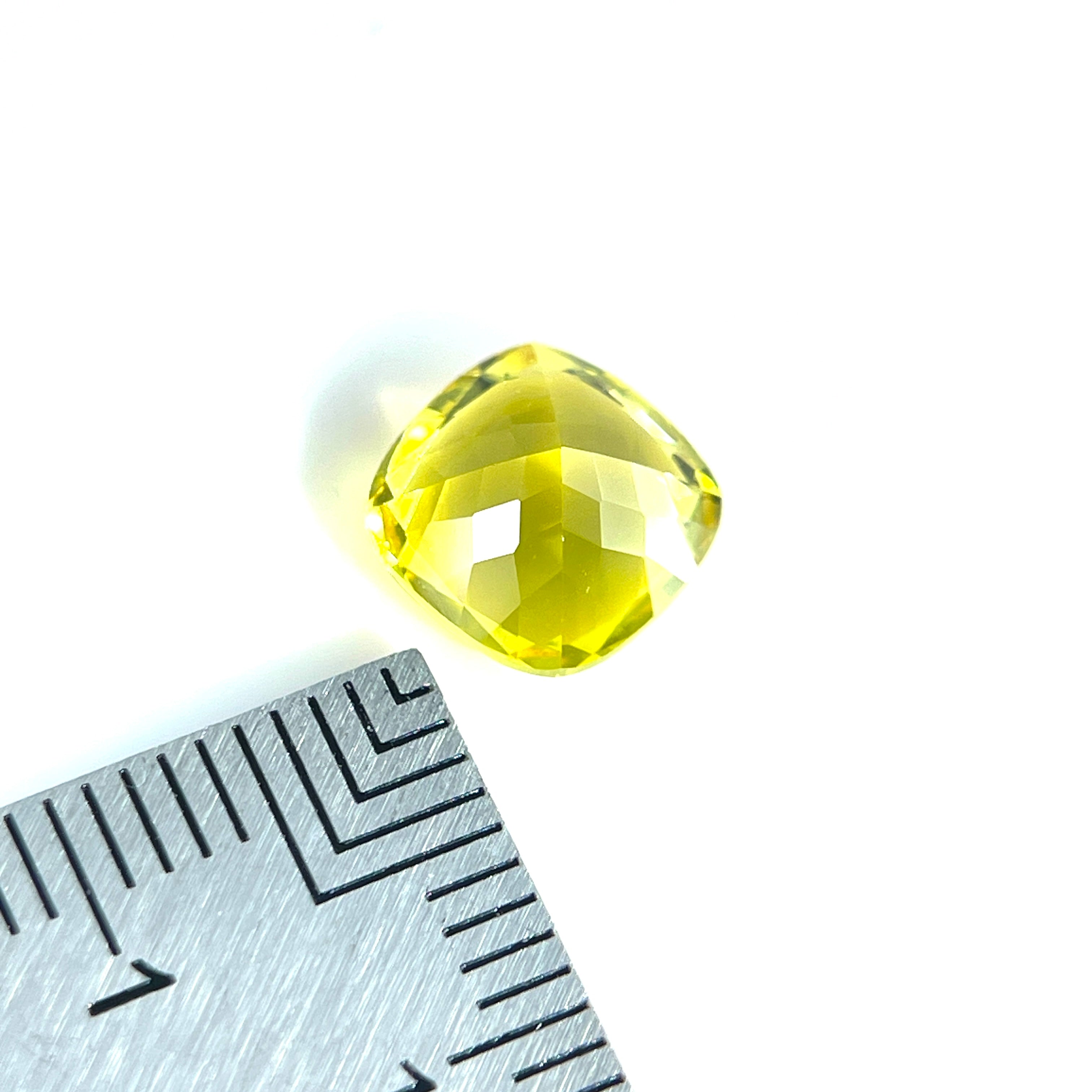~2.9ct Yellow Sapphire | Cushion Cut | 8 × 8 mm | Gemdrop® Verified