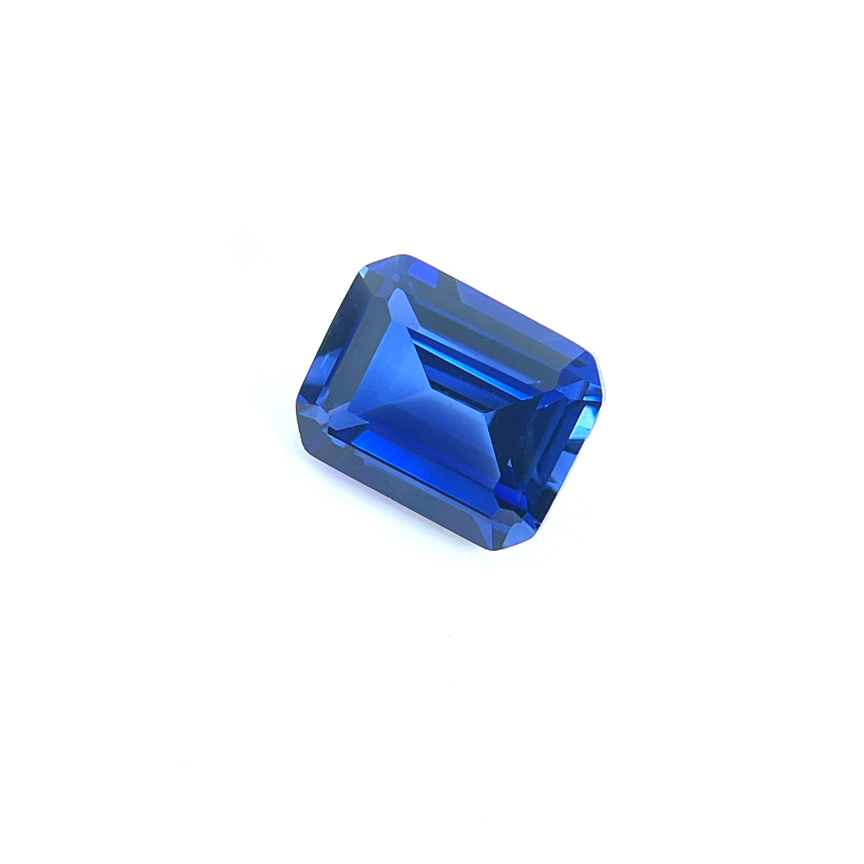 ~4ct Cornflower Blue Sapphire | Emerald Cut | 8 × 10 mm | Gemdrop® Verified