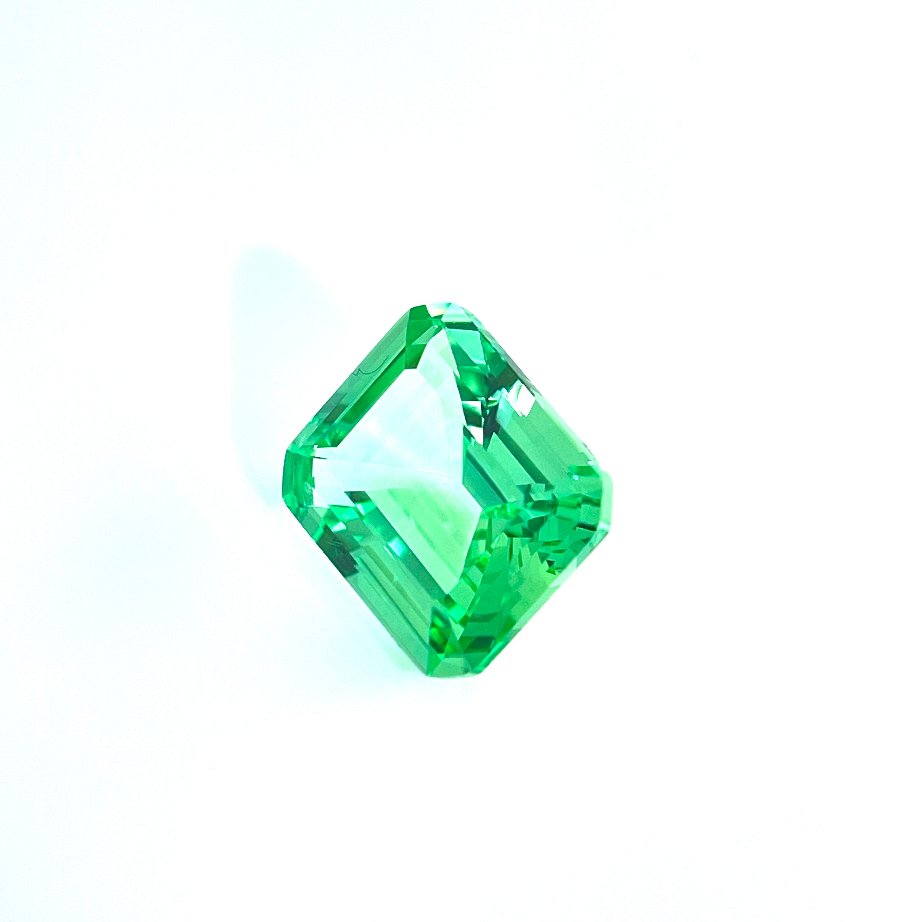 ~7ct Mint Green Sapphire | Emerald Cut | 10 × 12 mm | Gemdrop® Verified