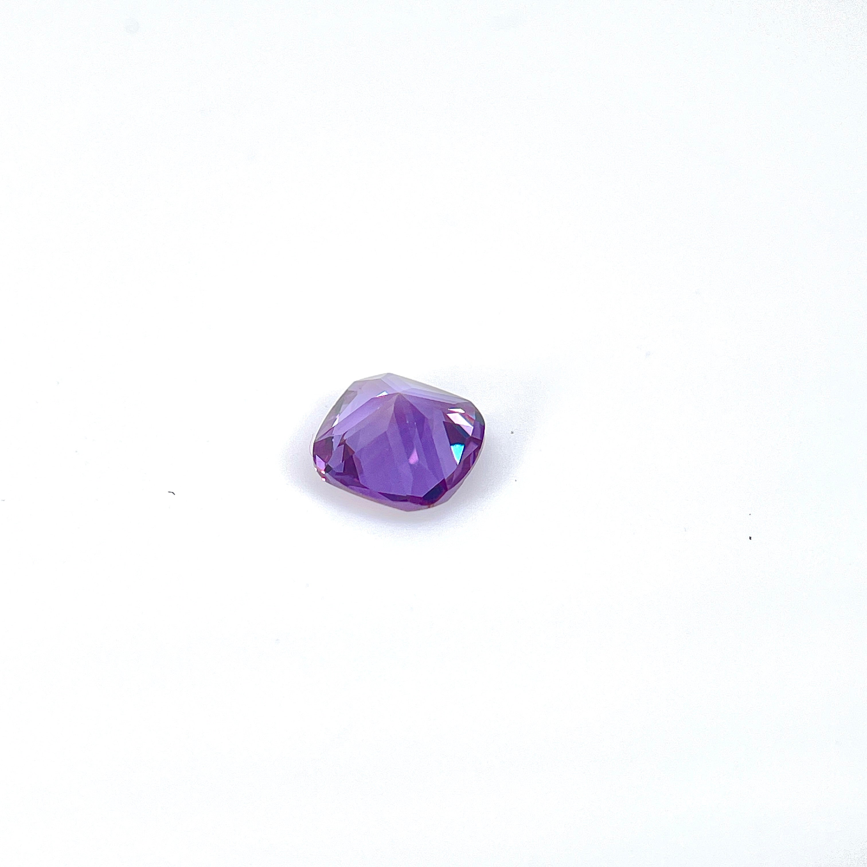 ~1.8ct Purple–Green Colour Change Corundum Alexandrite | Cushion Cut | 7 × 7 mm | Gemdrop® Verified