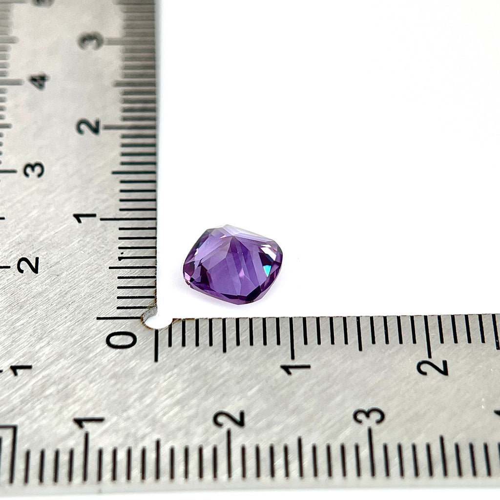 ~1.8ct Purple–Green Colour Change Corundum Alexandrite | Cushion Cut | 7 × 7 mm | Gemdrop® Verified