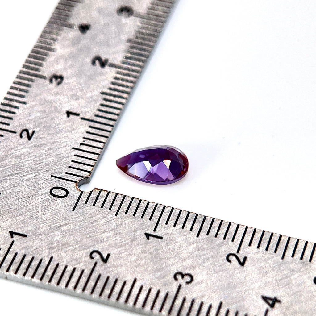 ~1.54ct Purple–Green Colour Change Alexandrite [chrysoberyl] | Drop Cut | 6 × 9 mm | Gemdrop® Verified