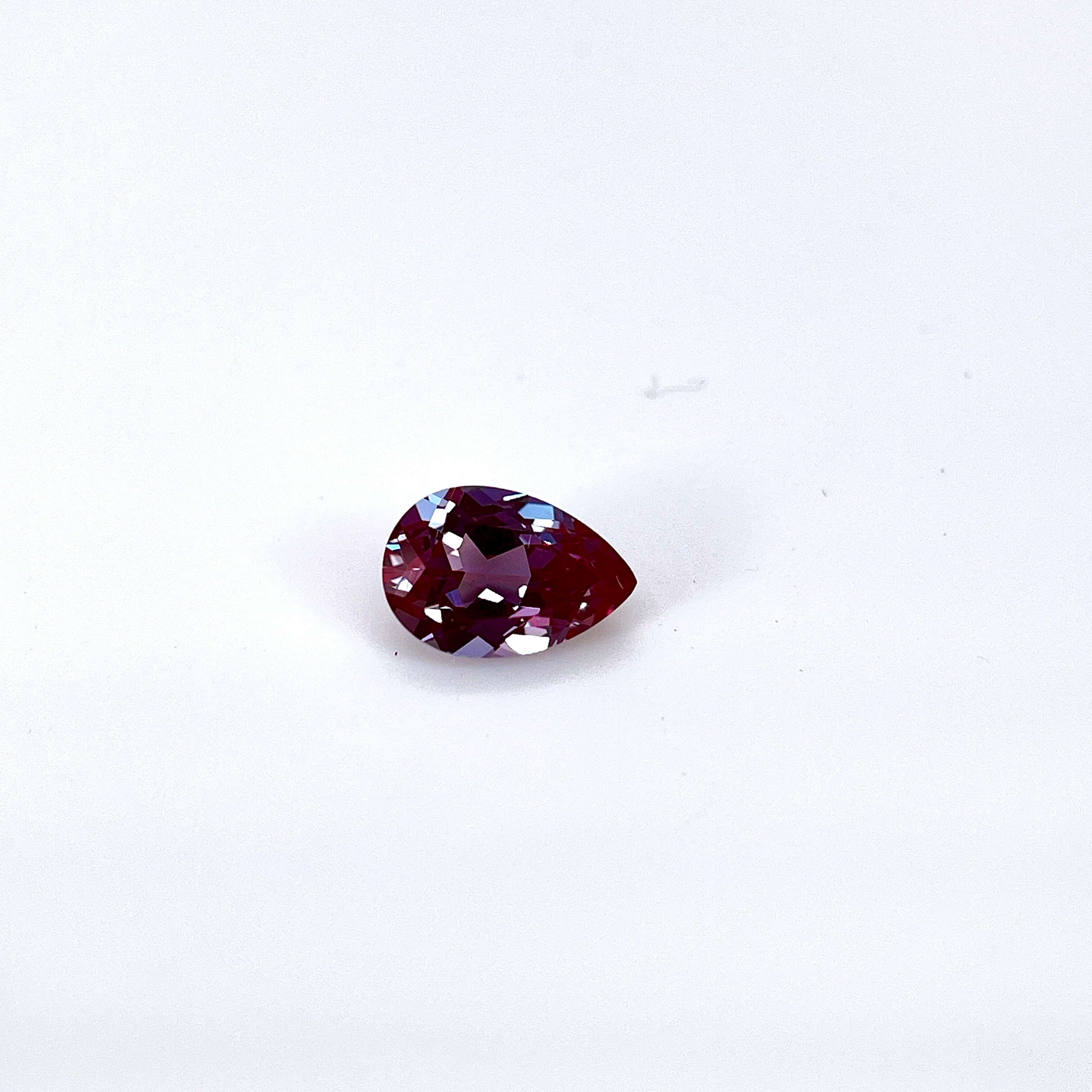 ~1.54ct Purple–Green Colour Change Alexandrite [chrysoberyl] | Drop Cut | 6 × 9 mm | Gemdrop® Verified
