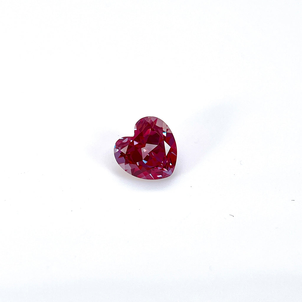 ~2.46ct Purple–Green Colour Change Corundum Alexandrite | Heart Cut | 8 × 8 mm | Gemdrop® Verified