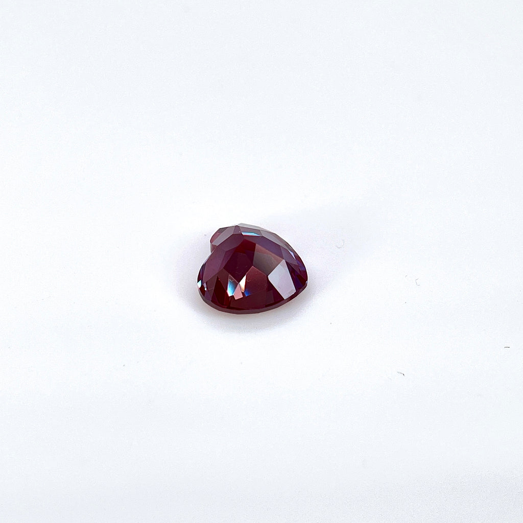 ~2.46ct Purple–Green Colour Change Corundum Alexandrite | Heart Cut | 8 × 8 mm | Gemdrop® Verified
