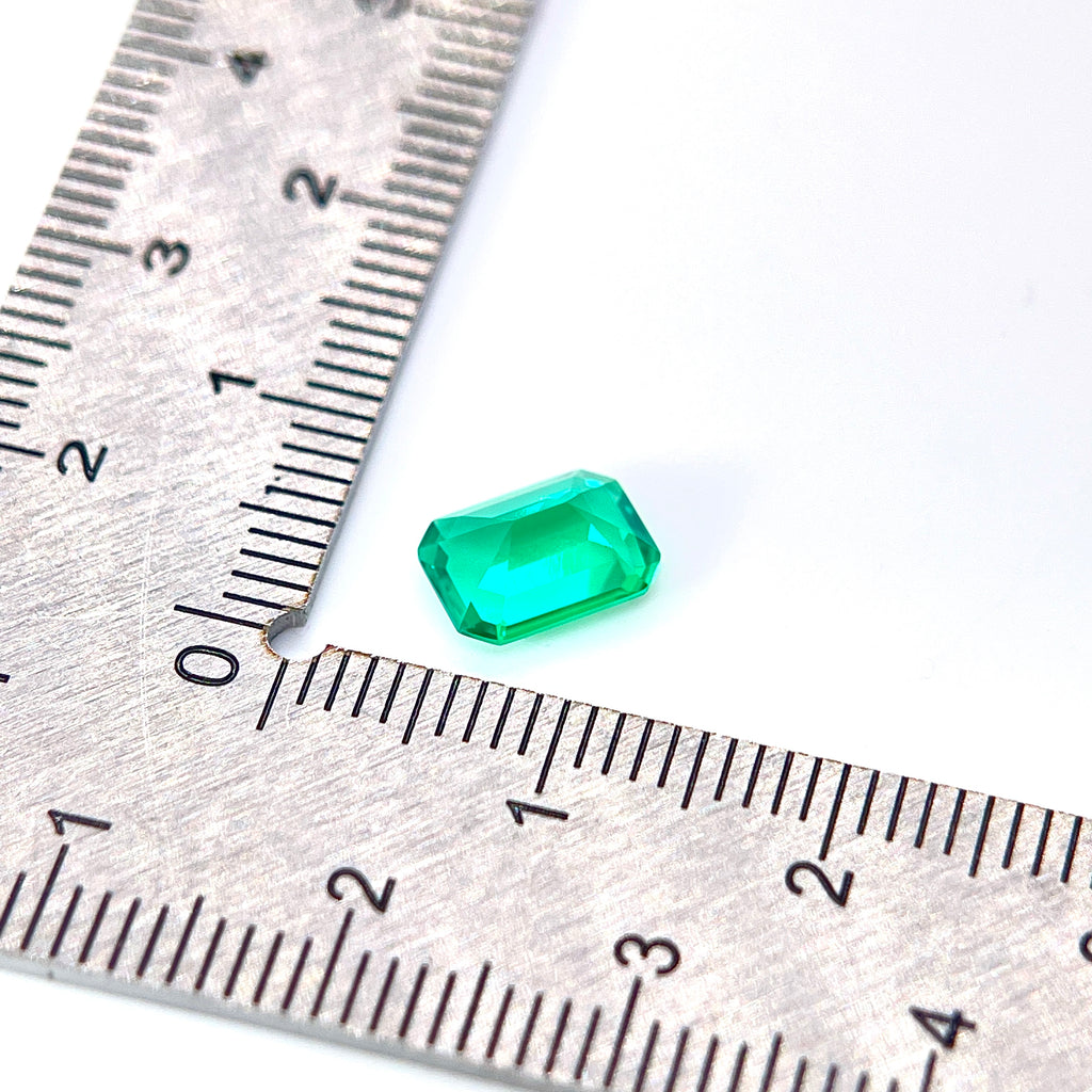 ~1.17ct Colombia Green Hydrothermal Emerald [Beryl] | Emerald Cut | 6 × 8 mm | Gemdrop® Verified