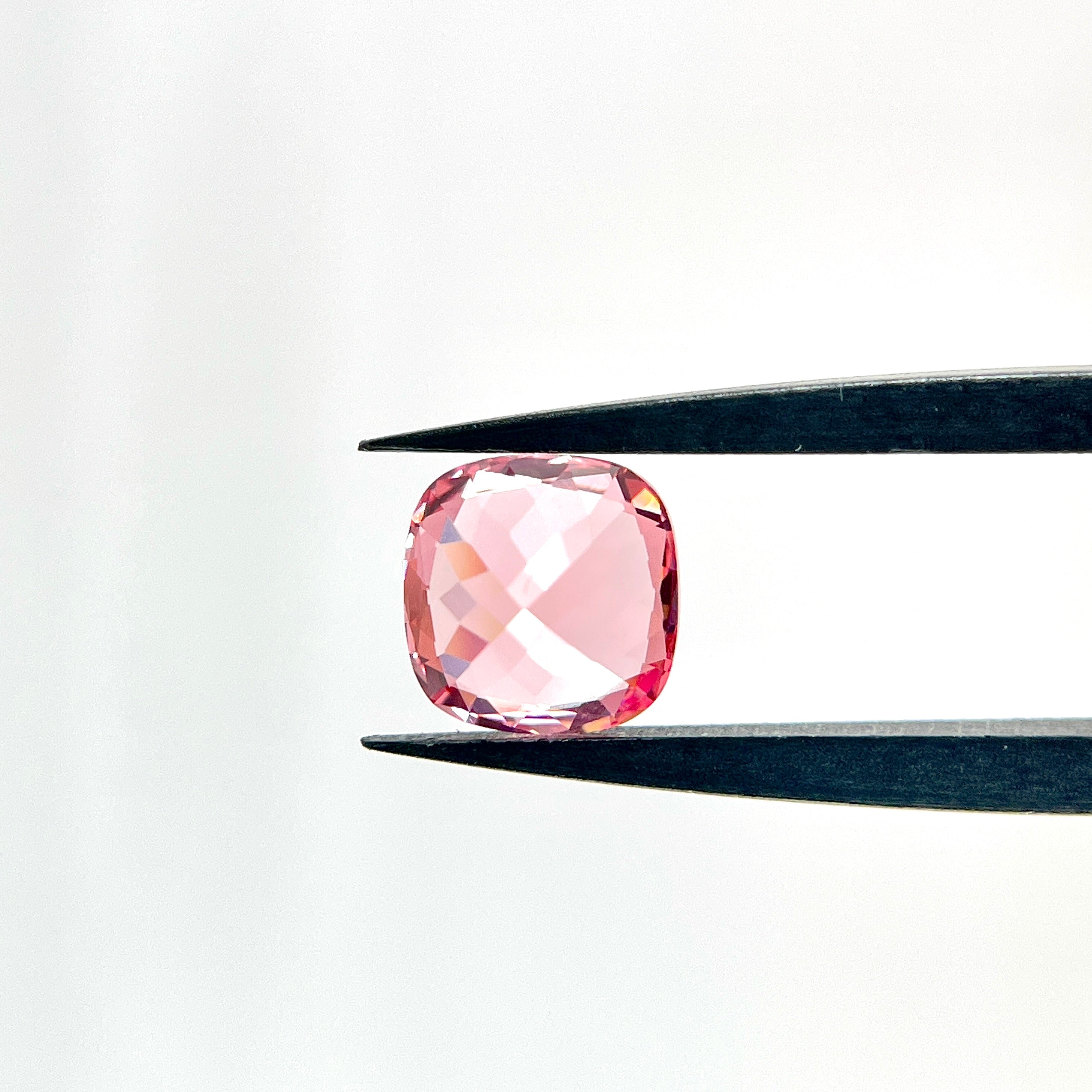 ~3 ct Padparadscha Czochralski Sapphire | Cushion Cut | 8 × 8 mm | Gemdrop® Verified