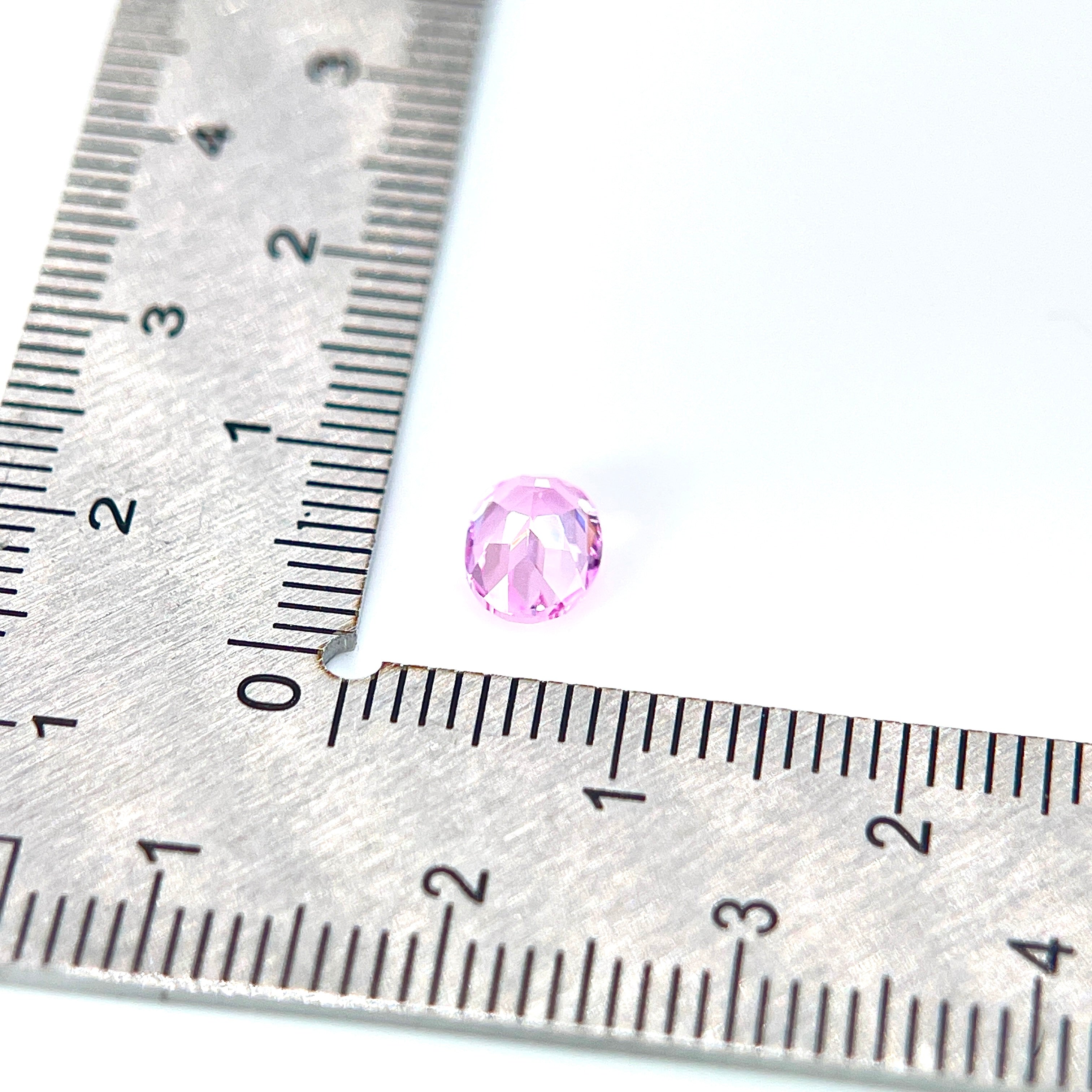 ~1ct Pink Czochralski Sapphire | Oval Cut | 5 × 7 mm | Gemdrop® Verified